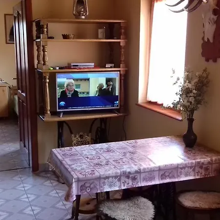 Toparti Vendeghaz