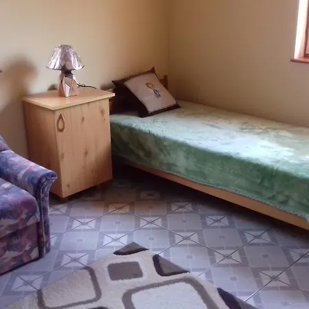 Toparti Vendeghaz Bonyhád